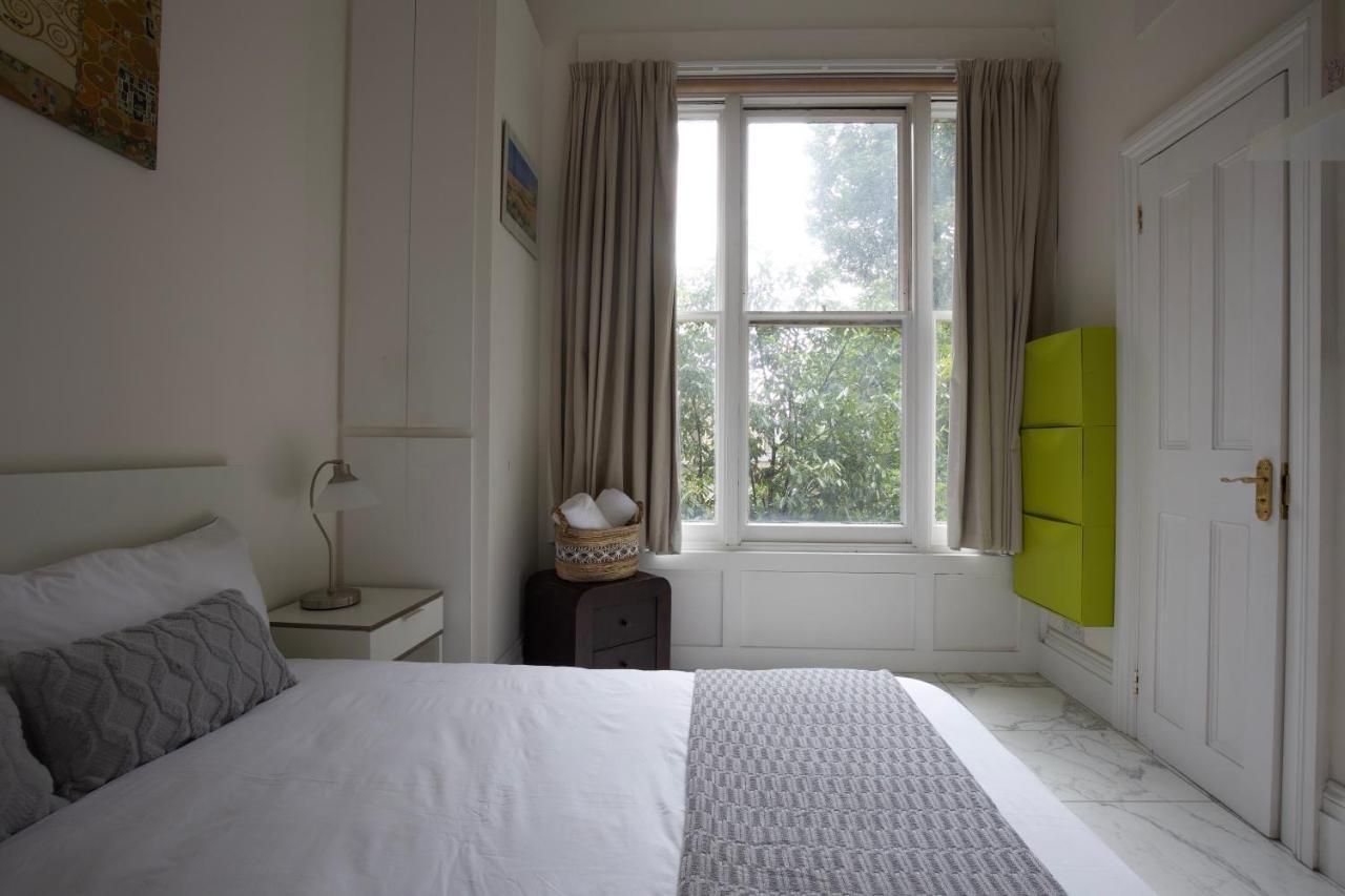 Large 2 Beds Flat Overlooking Clapham Common Park Londres Exterior foto