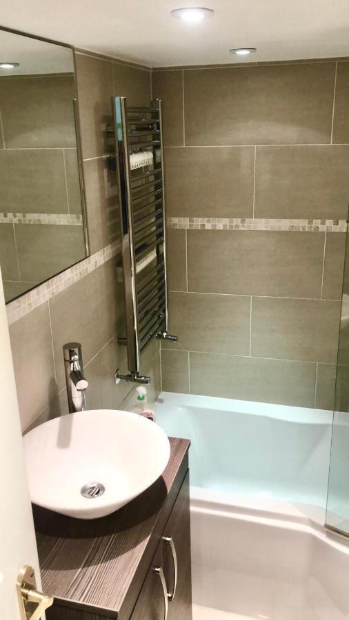 Large 2 Beds Flat Overlooking Clapham Common Park Londres Exterior foto