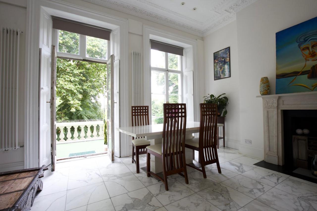 Large 2 Beds Flat Overlooking Clapham Common Park Londres Exterior foto