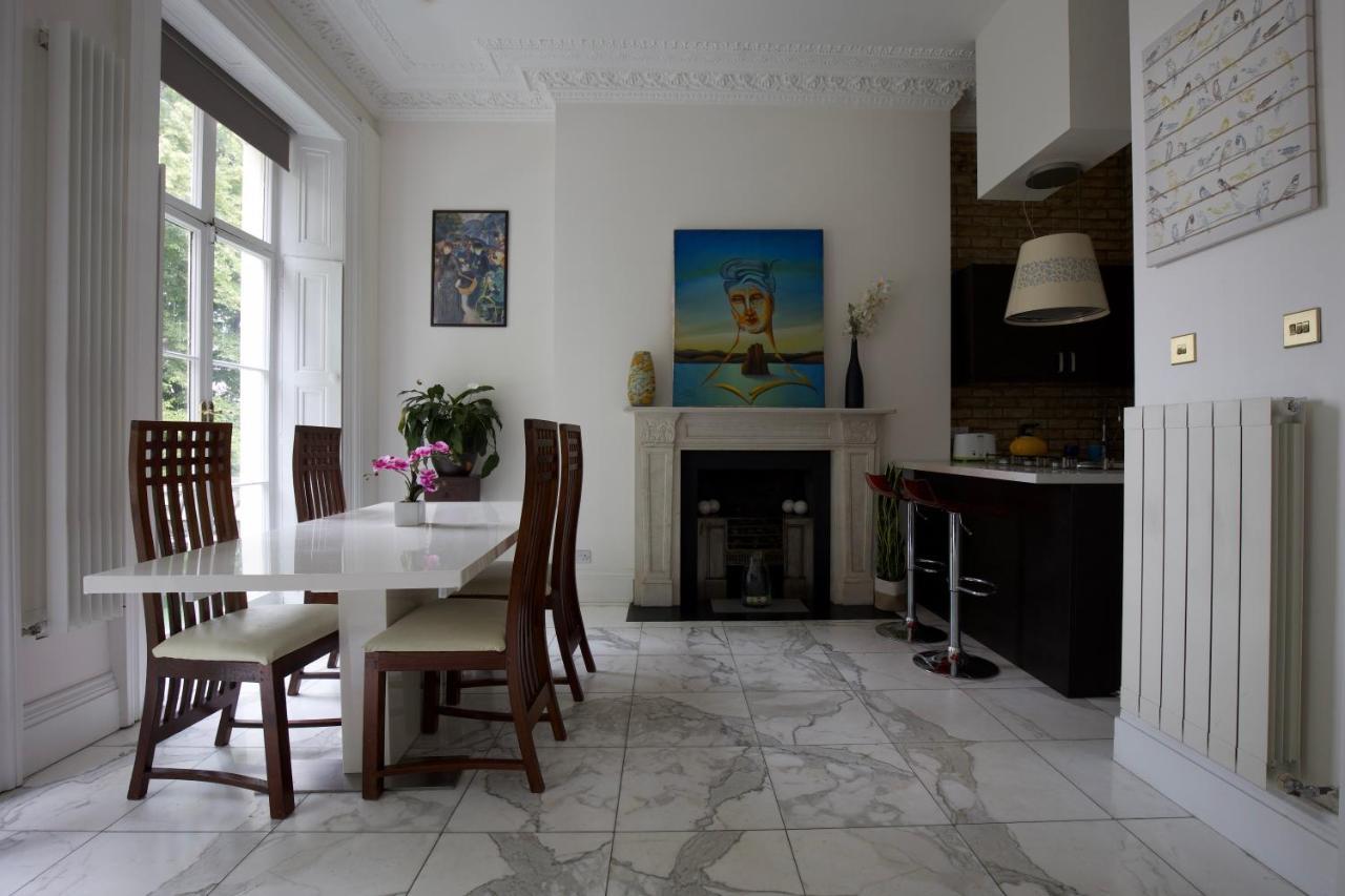 Large 2 Beds Flat Overlooking Clapham Common Park Londres Exterior foto